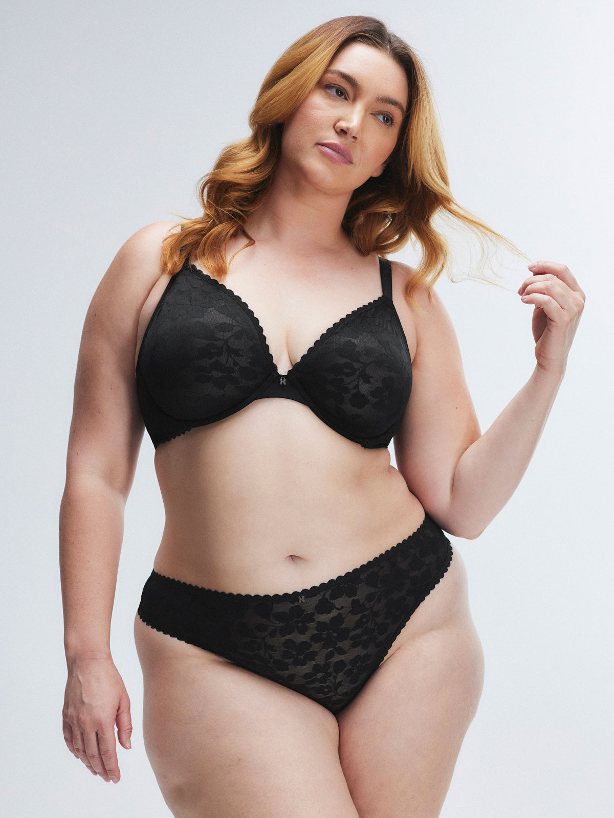 Lavish lace hipster black caviar
