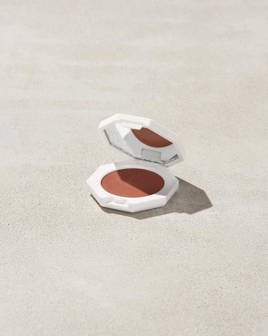 Cheeks Out Freestyle Cream Blush - Rośe latte